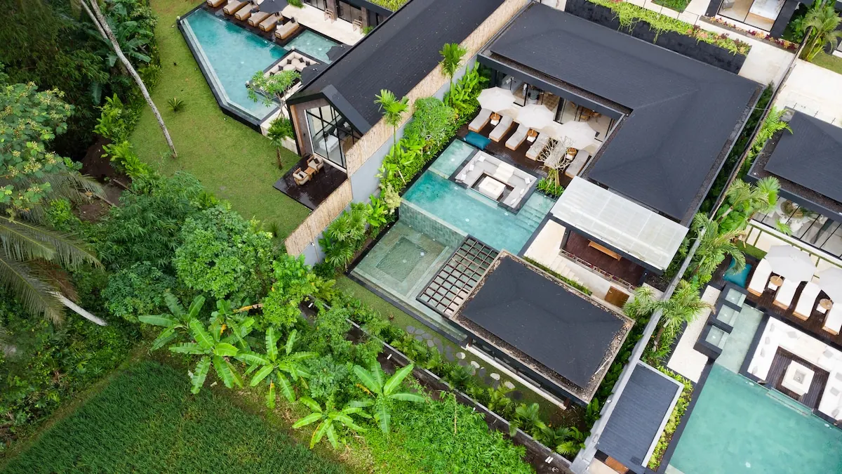 11 BR Tropical-Modern Rice-Field Estate Ubud — 11BR Estate Rental in Ubud