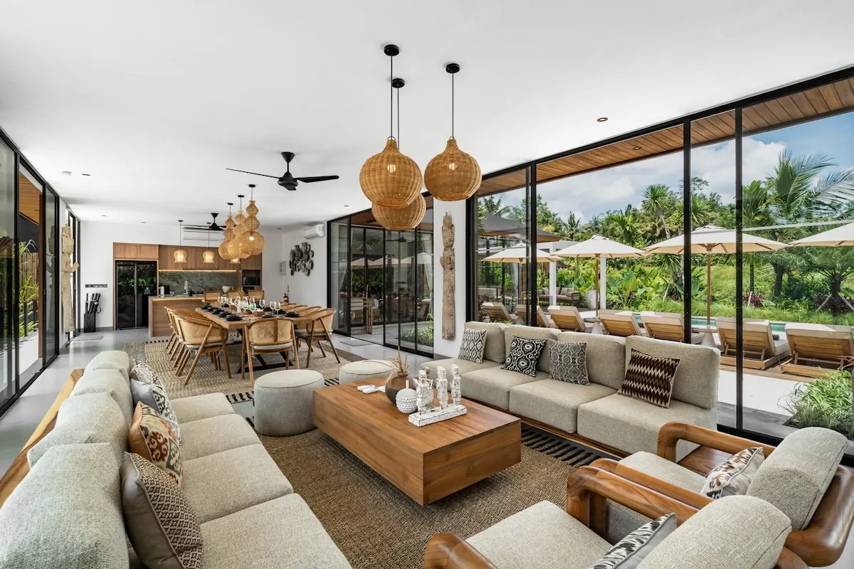6 BR Tropical Garden Courtyard Retreat Ubud — 6BR Villa Rental in Ubud — image 1