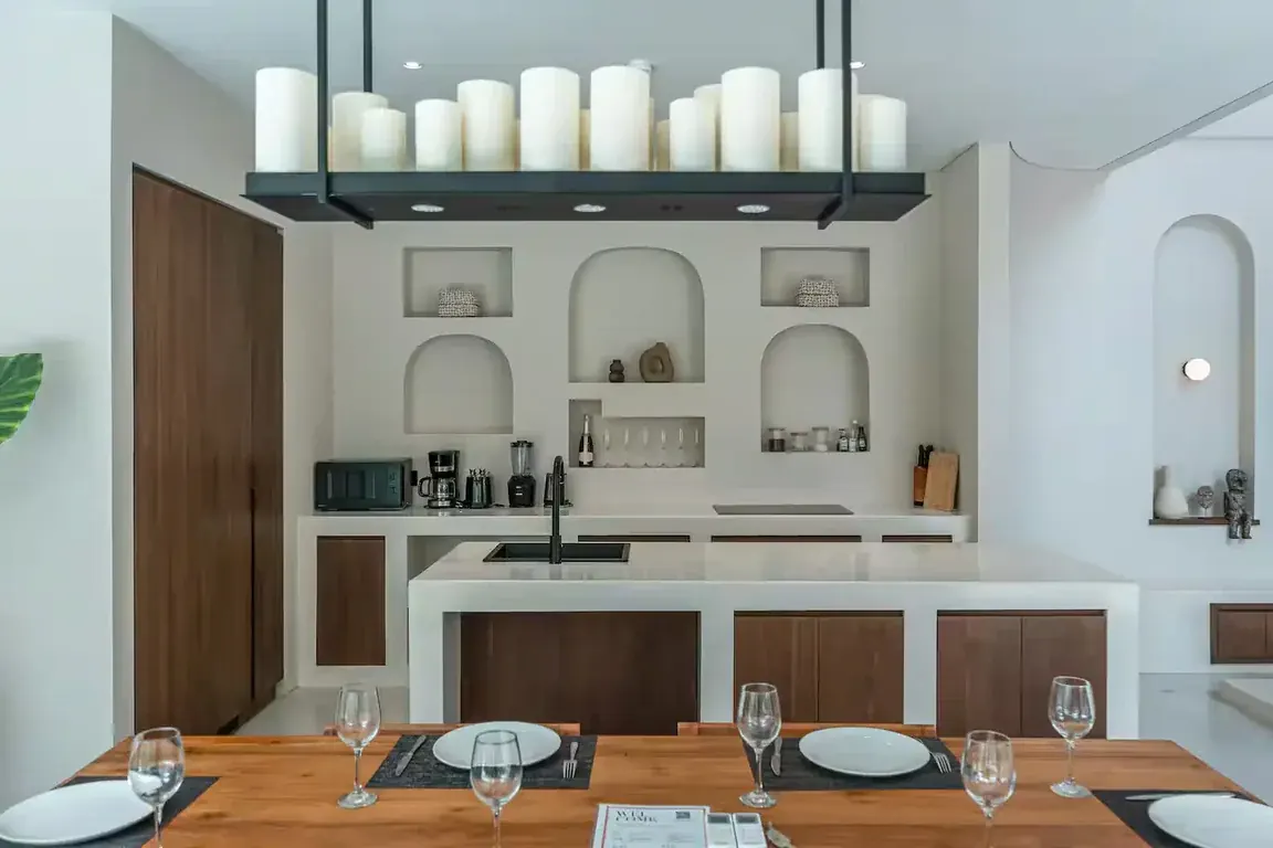 3 BR Beachfront Infinity-Pool Villa Uluwatu — 3BR Villa Rental in Uluwatu — image 7