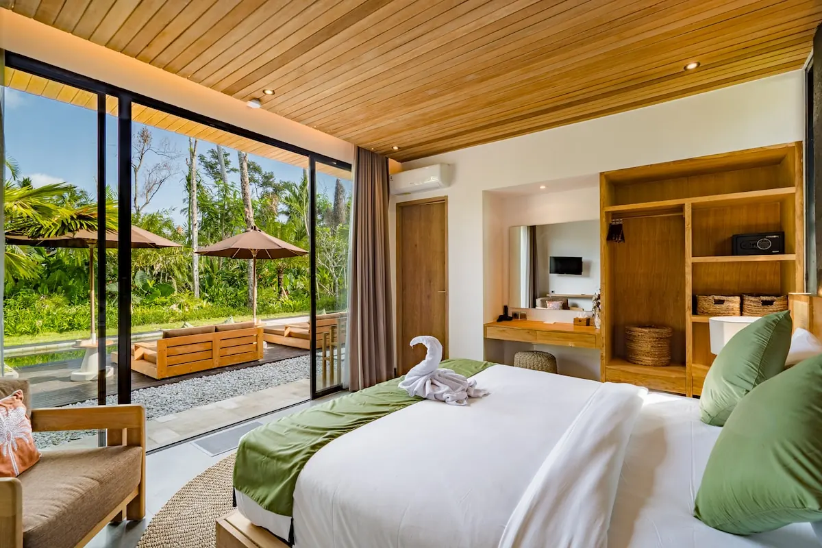 4 BR Jungle Pool Retreat Ubud — 4BR Villa Rental in Ubud — image 5