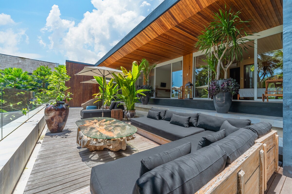 Villa Sandro — 3BR Villa Rental in Ubud — image 2