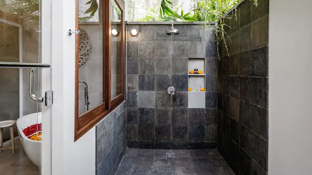 2 BR Jungle River-View Villa Ubud — 2BR Villa Rental in Ubud — image 6