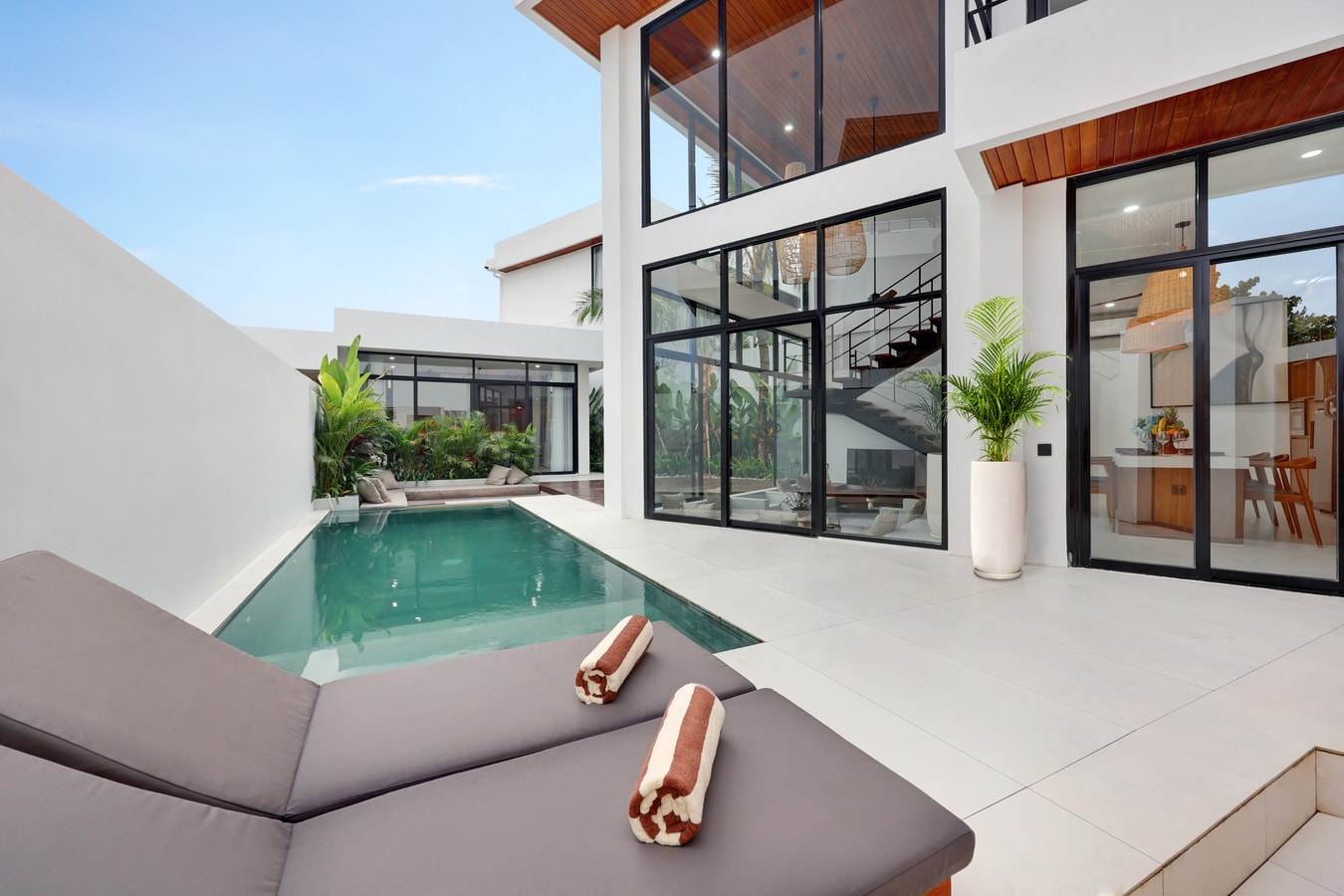 Modern Canggu 3BR Villa w/ Serene Ambience & Pool in Canggu, Bali — image 9