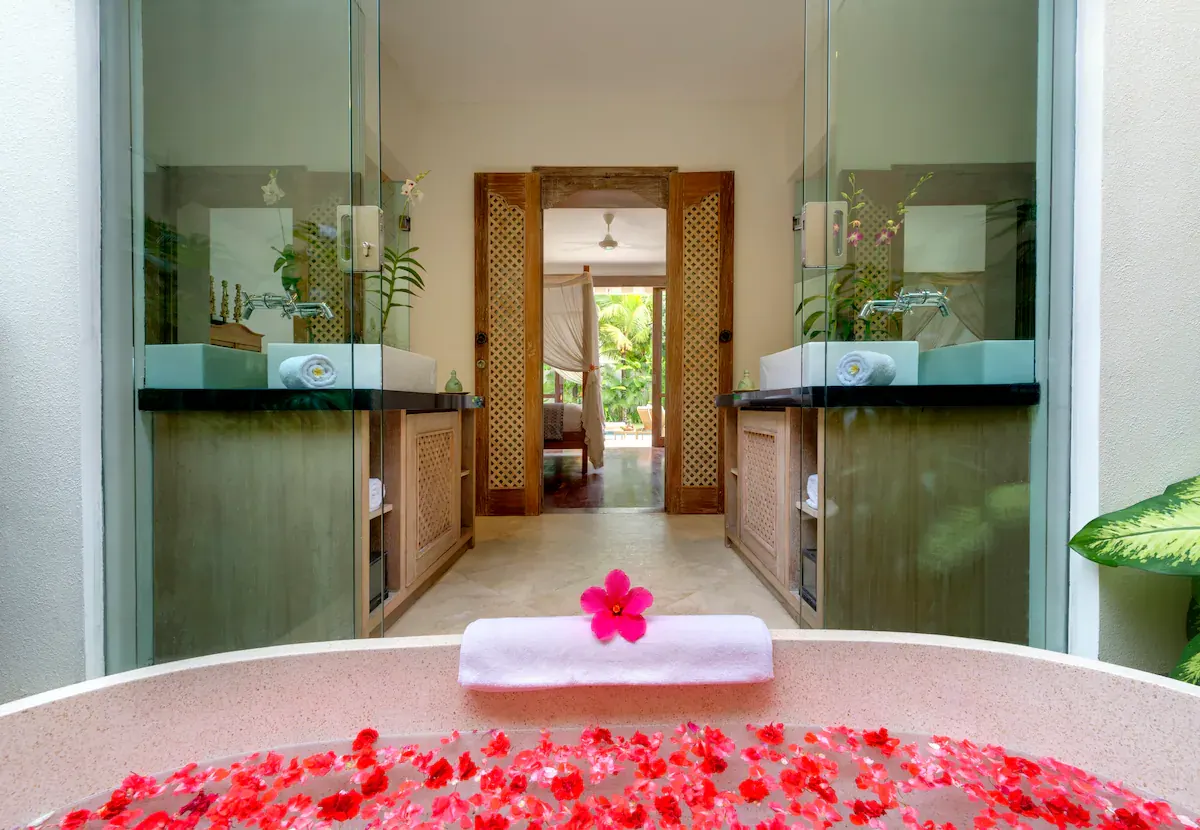 Siri Mendira - Villa Bakung — 4BR Villa Rental in Candidasa — image 18