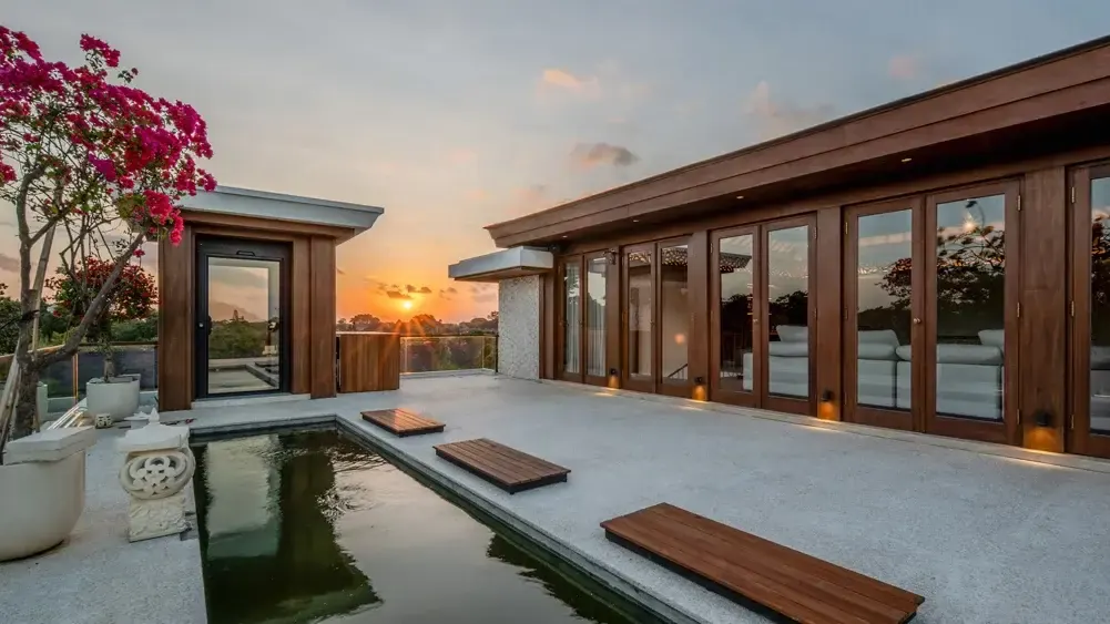 4 BR Contemporary Rooftop Villa Sanur — 4BR Villa Rental in Sanur — image 14
