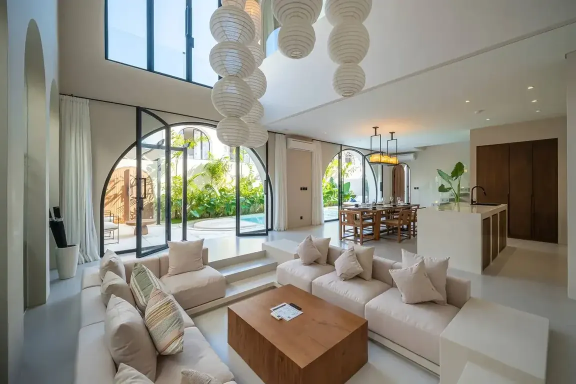 3 BR Beachfront Infinity-Pool Villa Uluwatu — 3BR Villa Rental in Uluwatu — image 2