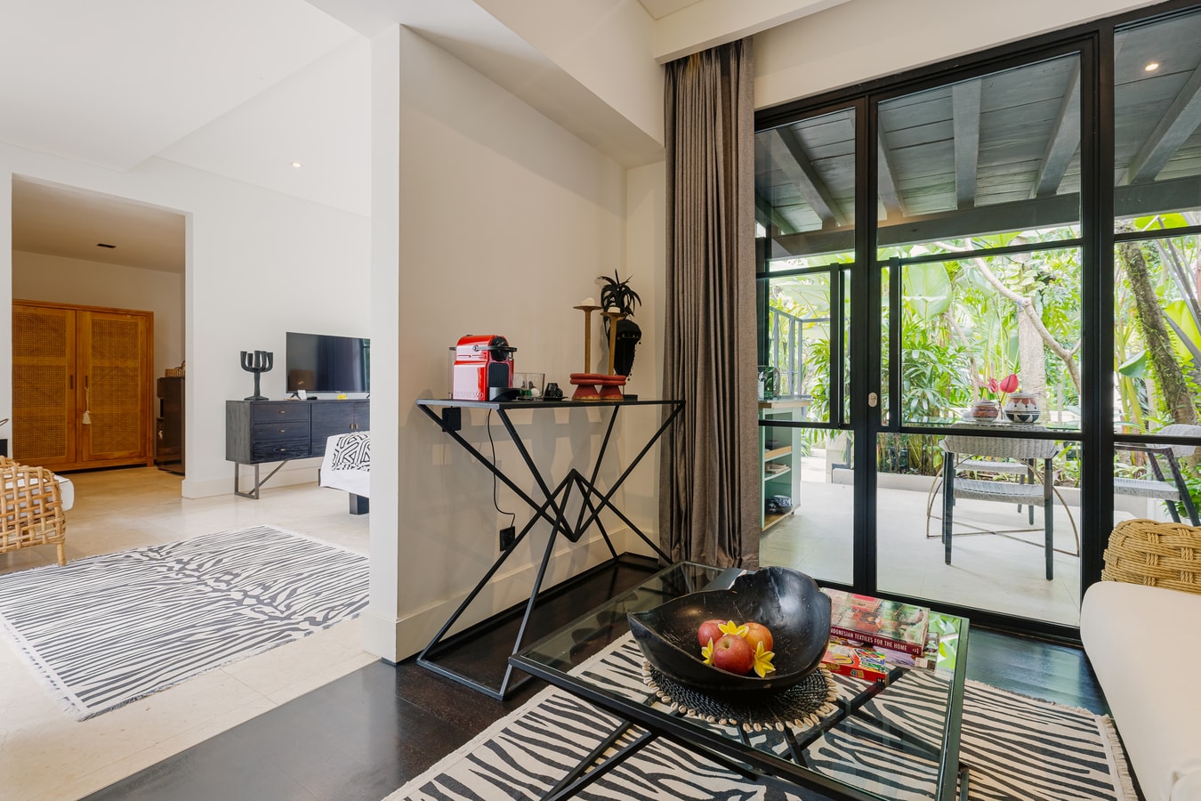 Martini 1BR Serene Suites, Nature Concept w/ Pool - Seminyak, Bali — image 9