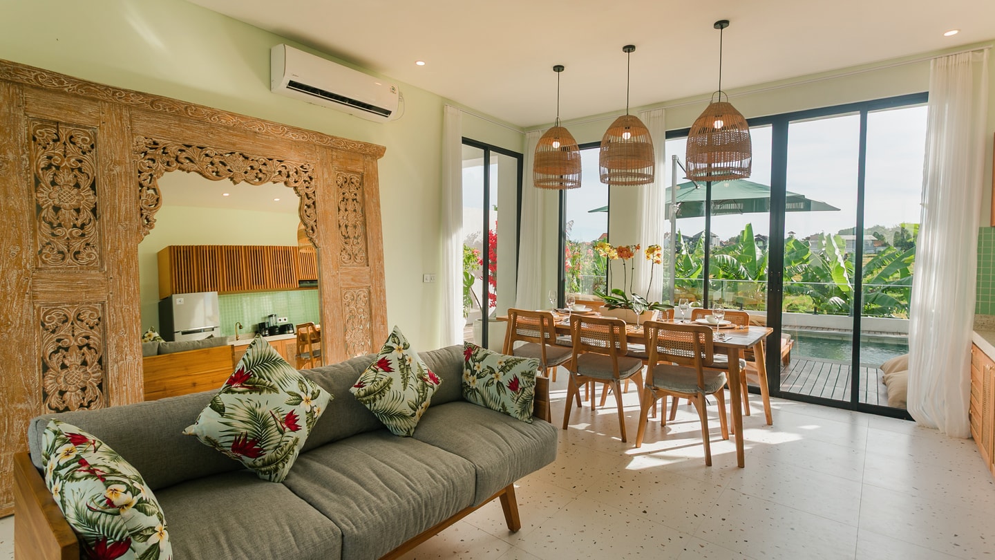 2BR Designer Seminyak | Pool & Near Cafes - Canggu, Bali — image 5