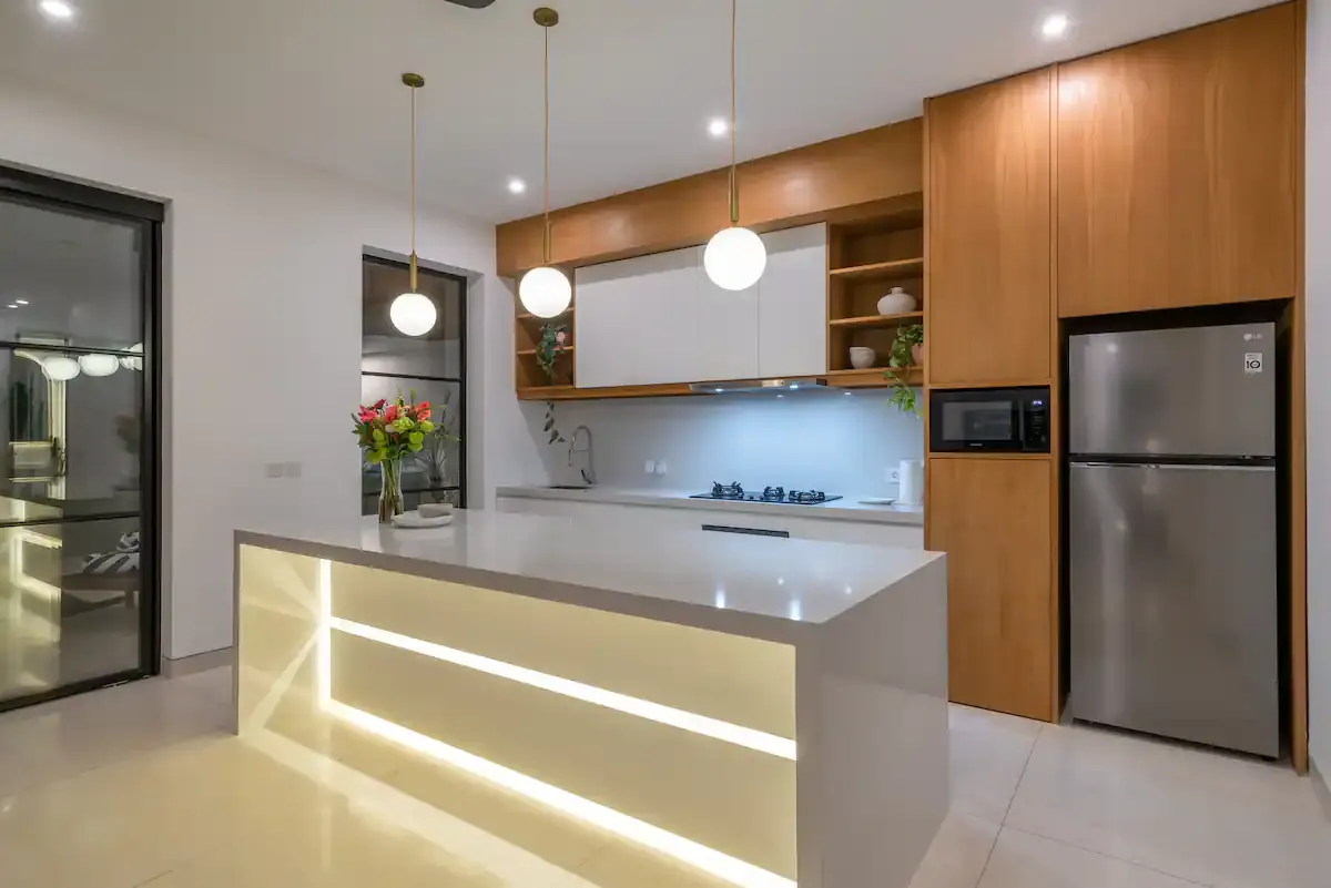 4 BR Modern Fully Staffed Villa Canggu — 4BR Villa Rental in Canggu — image 16