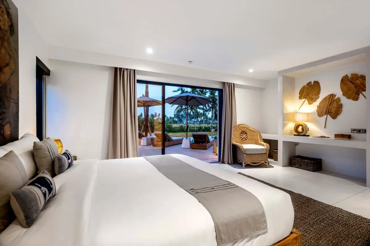 6 BR Rice-Field Modern Villa Ubud — 6BR Villa Rental in Ubud — image 10
