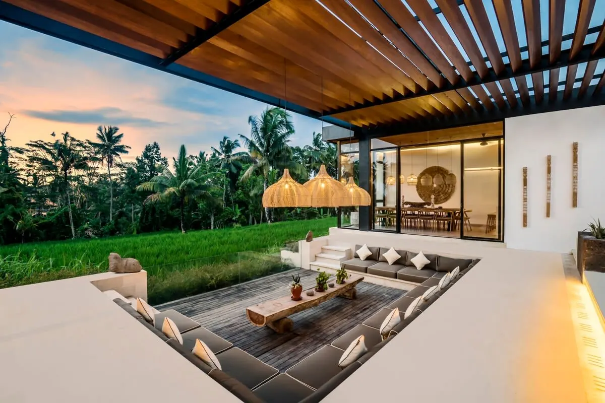 6 BR Rice-Field Tropical-Modern Villa Ubud — 6BR Villa Rental in Ubud — image 2
