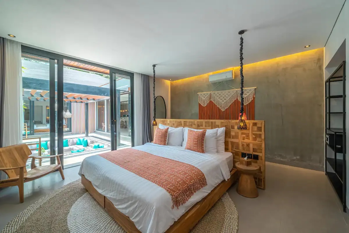 6 BR Balinese Pool Villa Ubud — 6BR Villa Rental in Ubud — image 17