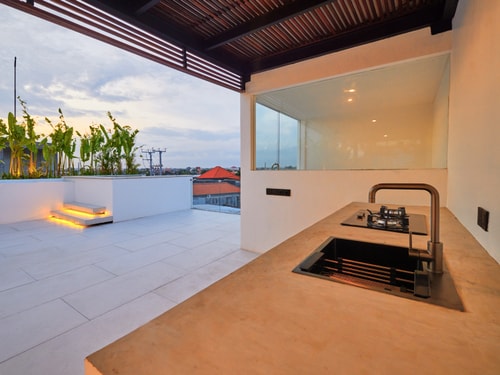 Canggu 3BR Villa w/ Rooftop & Pool, Close to Beach in Canggu, Bali — image 10