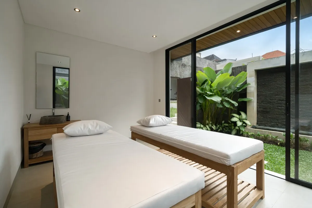6 BR Stone Jungle-View Retreat Ubud — 6BR Villa Rental in Ubud — image 15