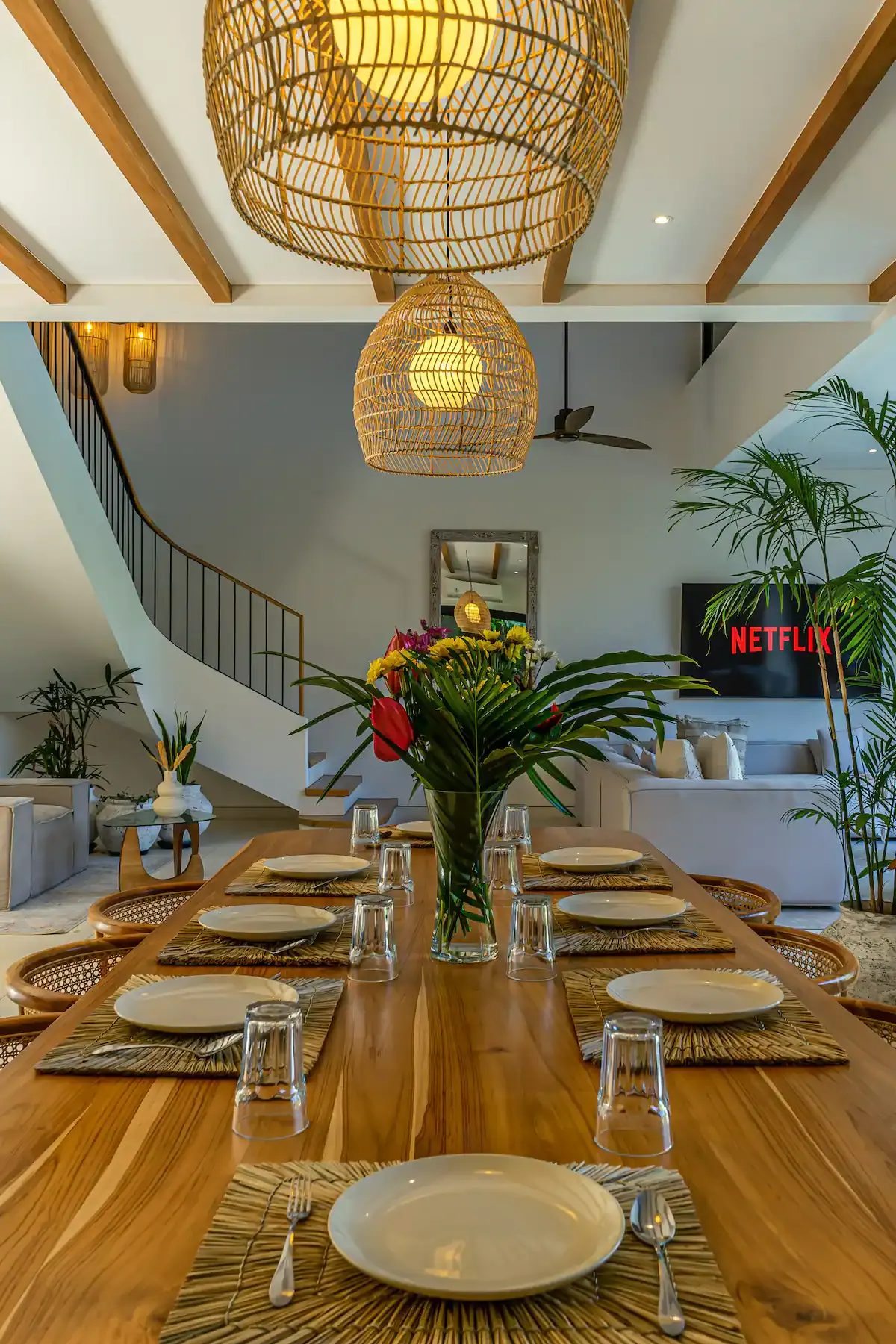 4 BR Tropical-Modern Fully Staffed Residence Canggu — 4BR Residence Rental in Canggu — image 3