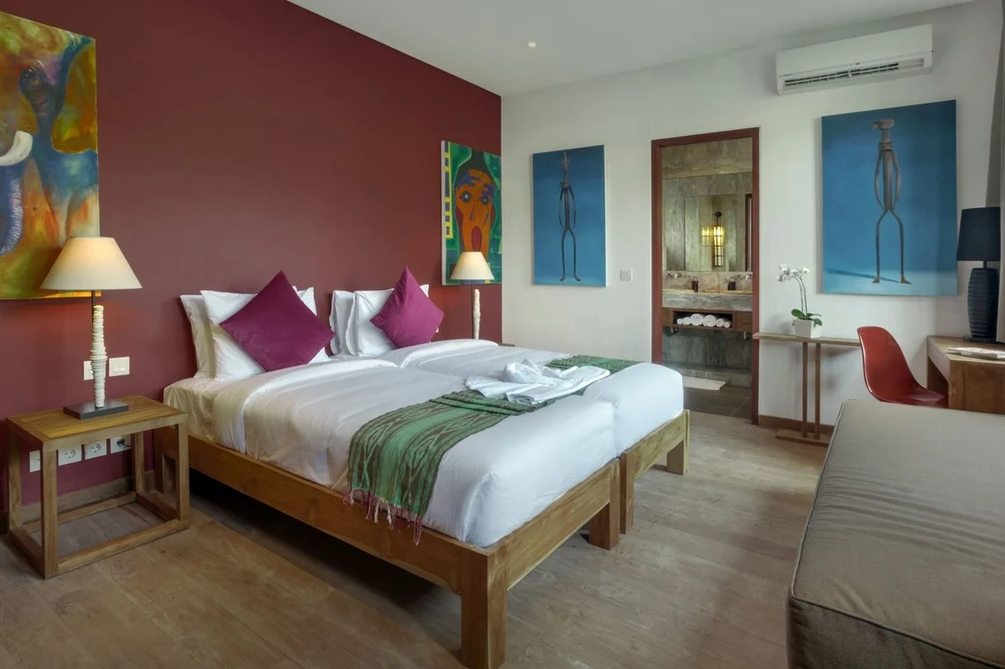 6BR Private Villa in Central Seminyak – Walk to Eat Street, 12m Pool, Breakfast Included – BVI10009 — image 19