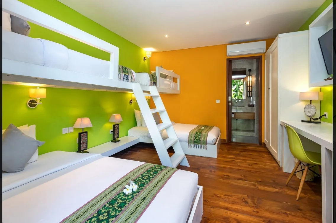 6BR Private Villa in Central Seminyak – Walk to Eat Street, 12m Pool, Breakfast Included – BVI10009 — image 13
