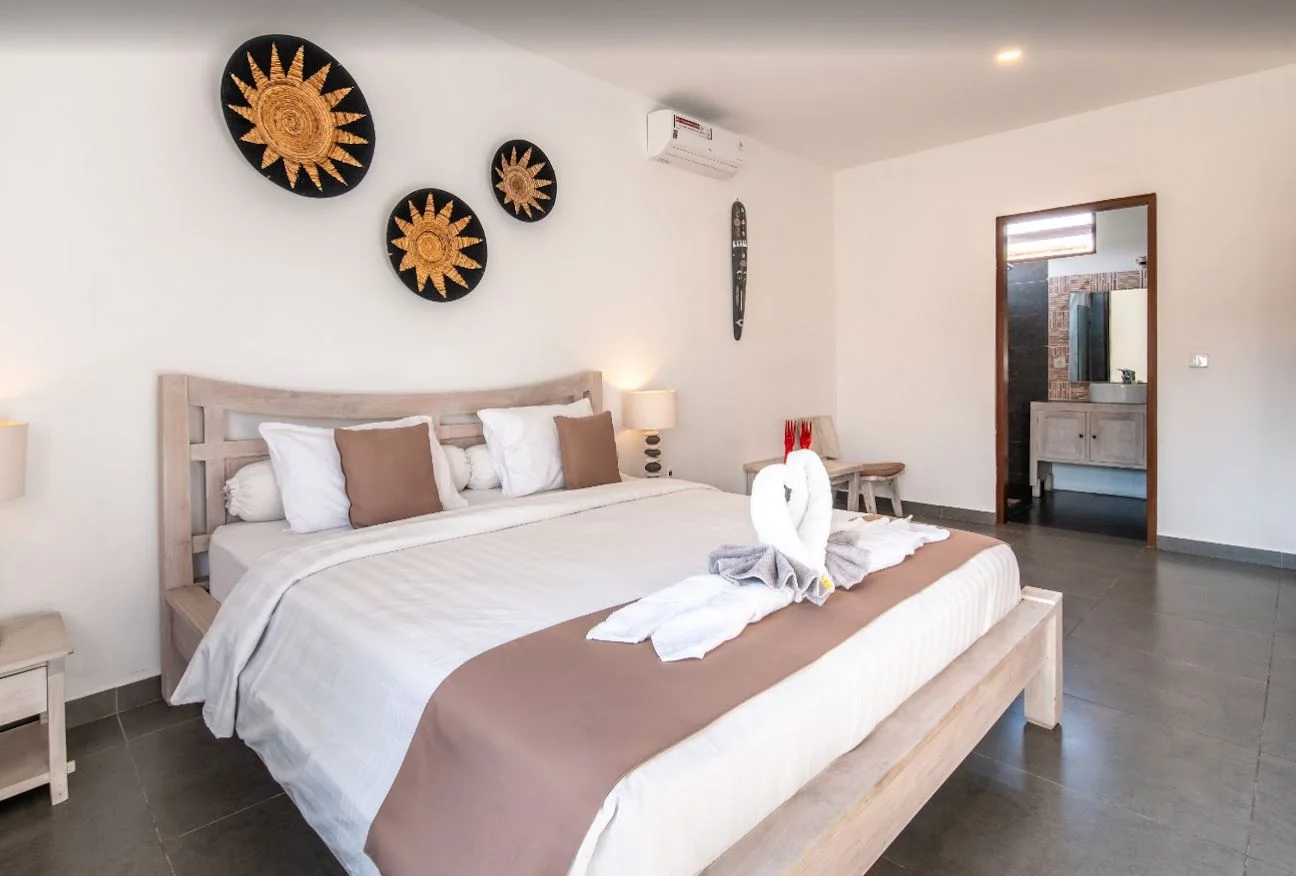 3-Bedroom Villa with Private Pool Steps from Double Six Beach, Seminyak — image 9
