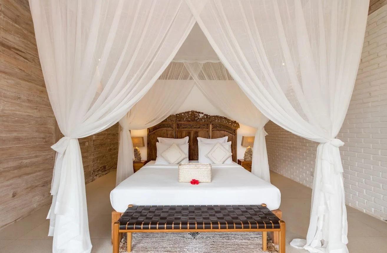 Tranquil Joglo- 4bed Style Villa in Kerobokan – Balinese Charm with Modern Luxury — image 10