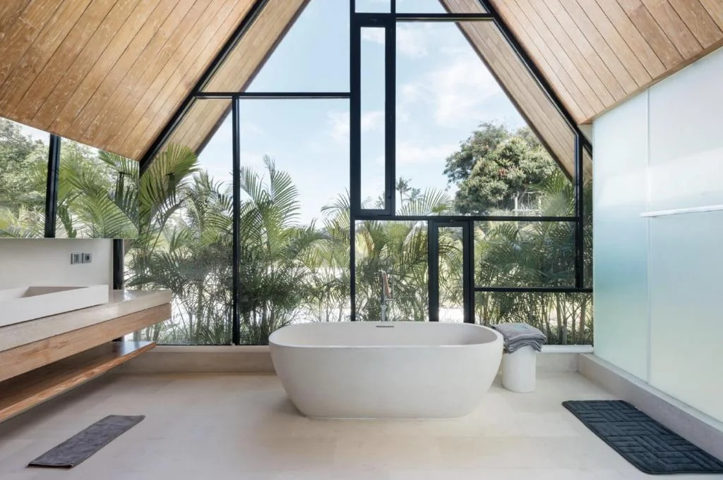 Luxury 5-Bedroom Villa with Infinity Pool in Petitenget – Stylish, Family-Friendly Retreat — image 13