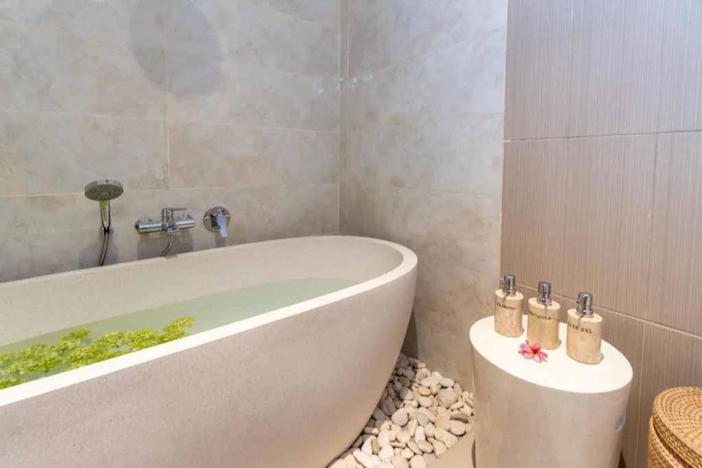 Modern 3-Bedroom Villa in Central Seminyak – Walk to Everything — image 19