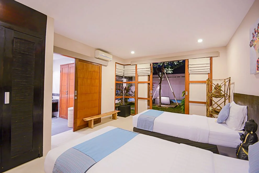 Spacious 3-Bedroom Private Villa in Legian, Bali – Steps from the Beach! — image 16