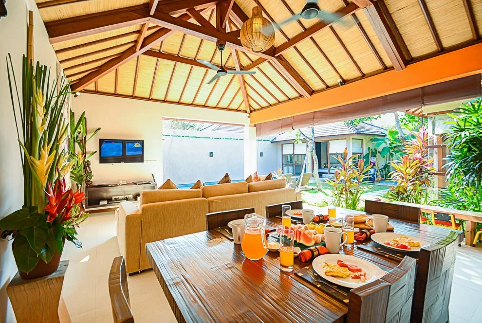 Spacious 3-Bedroom Private Villa in Legian, Bali – Steps from the Beach! — image 5