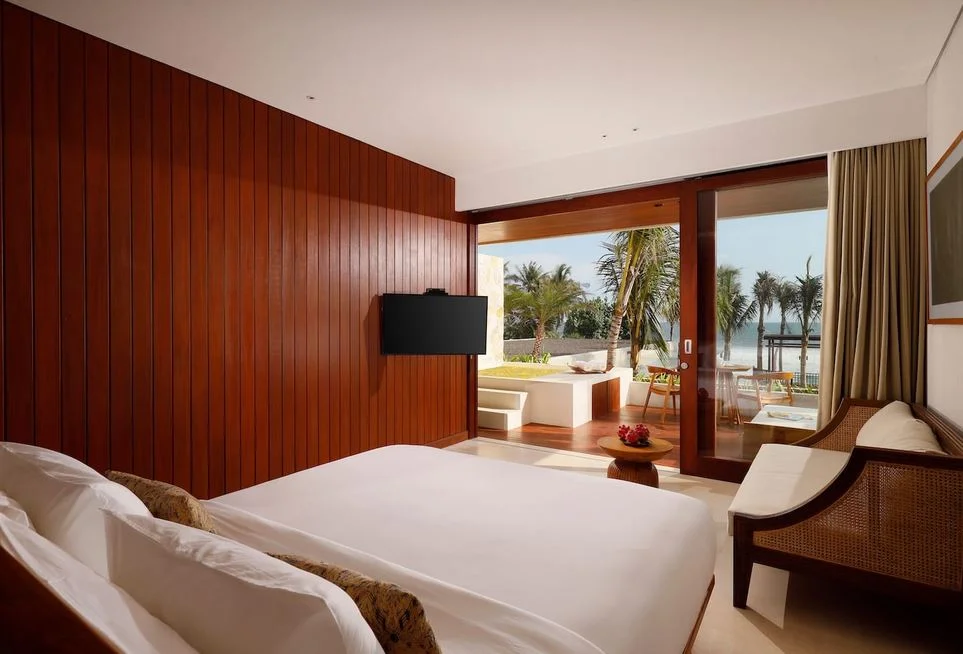 Tranquil 3-Bedroom Private Villa by the Beach – Tropical Retreat in Tabanan, Bali — image 14
