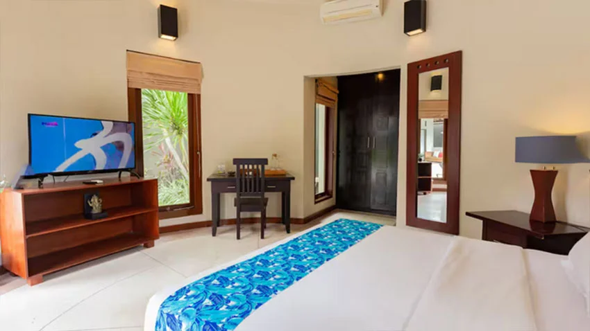 Spacious 3-Bedroom Villa with Private Pool in Jimbaran, Bali — image 9