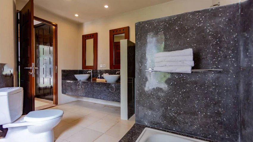 Spacious 3-Bedroom Villa with Private Pool in Jimbaran, Bali — image 17