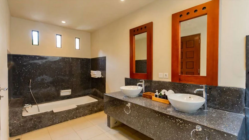 Spacious 3-Bedroom Villa with Private Pool in Jimbaran, Bali — image 16