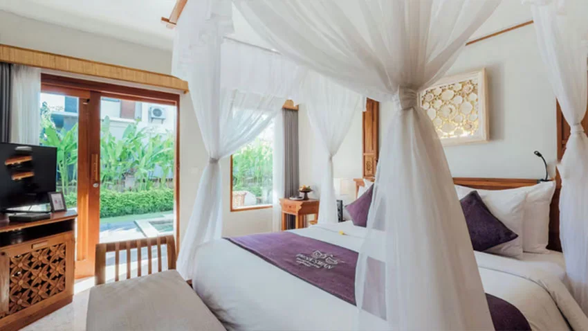 One-Bedroom Private Pool Villa – Romantic Hideaway by the Sea — image 10