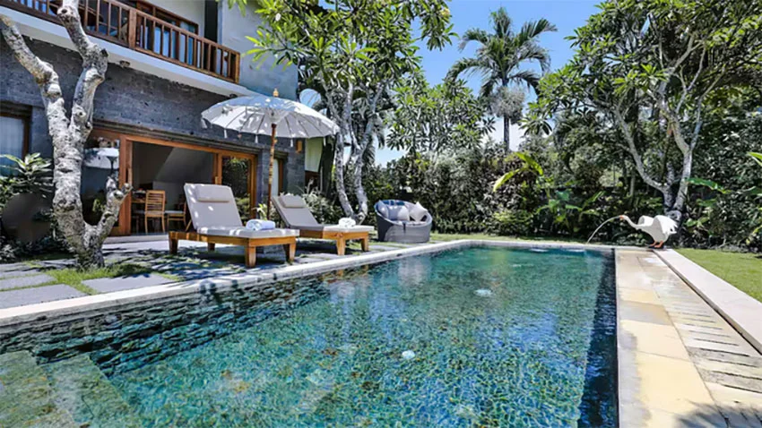Relaxed Luxury – 3-Bedroom Private Pool Villa Near Bali’s Black Sand Beach — image 12