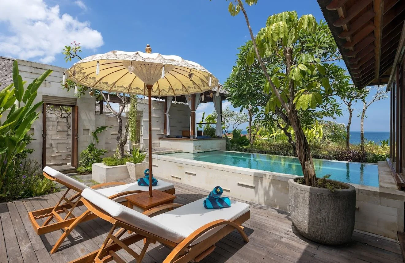 2BR Beachfront Villa with Private Pool – Batu Belig Bliss Near Seminyak & Canggu — image 12