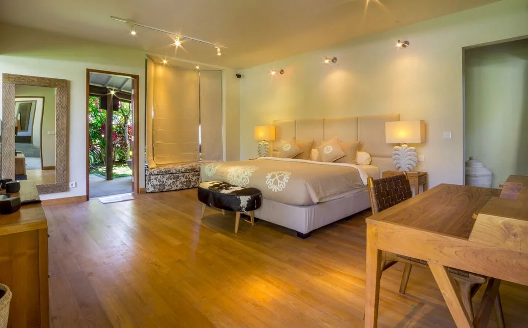 3BR Tropical Oasis Villa in Uluwatu – Lagoon Pool, Luxe Interiors & Steps from Bali’s Best Beaches — image 13