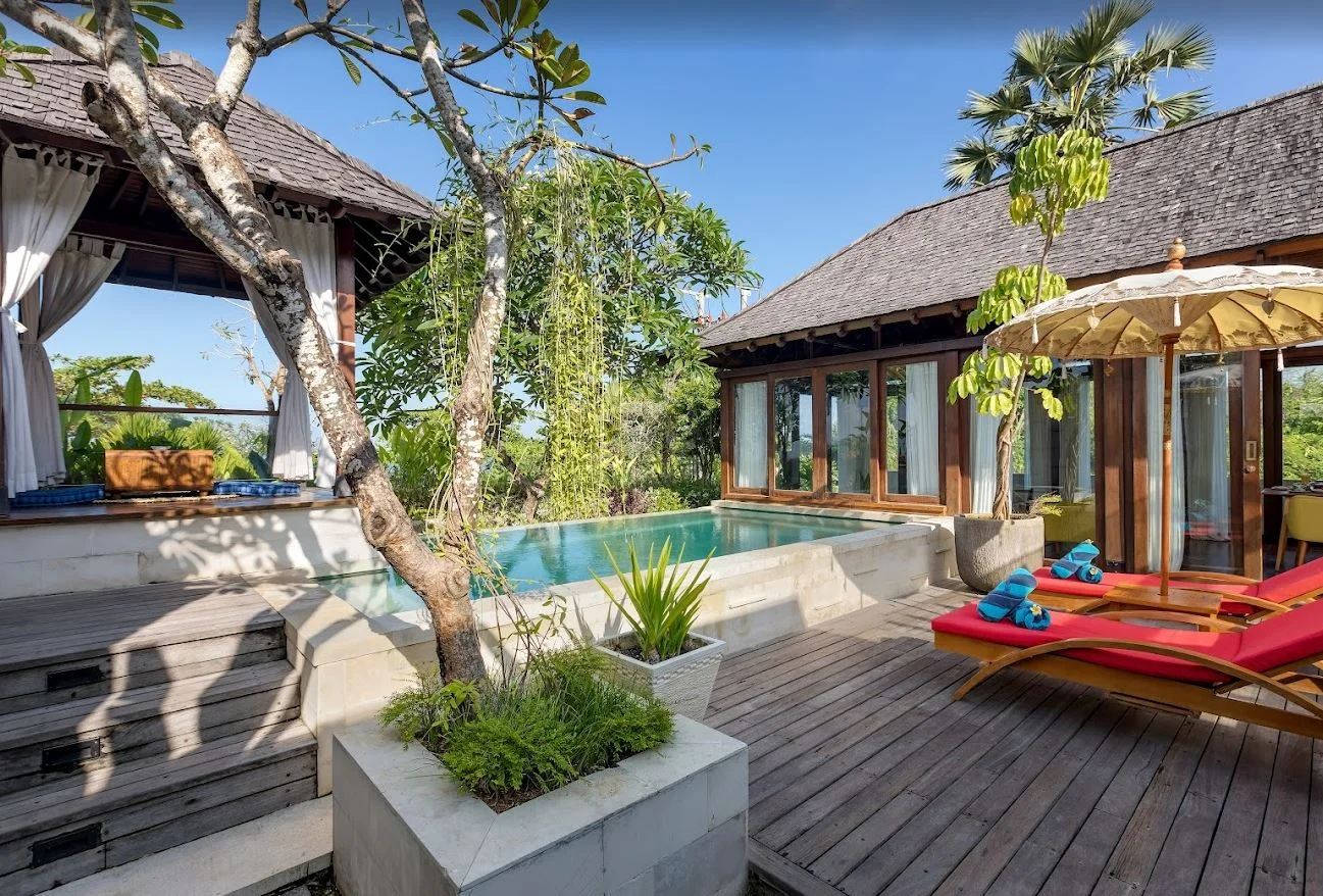 2-Bedroom Beachfront Villa with Private Infinity Pool — image 7
