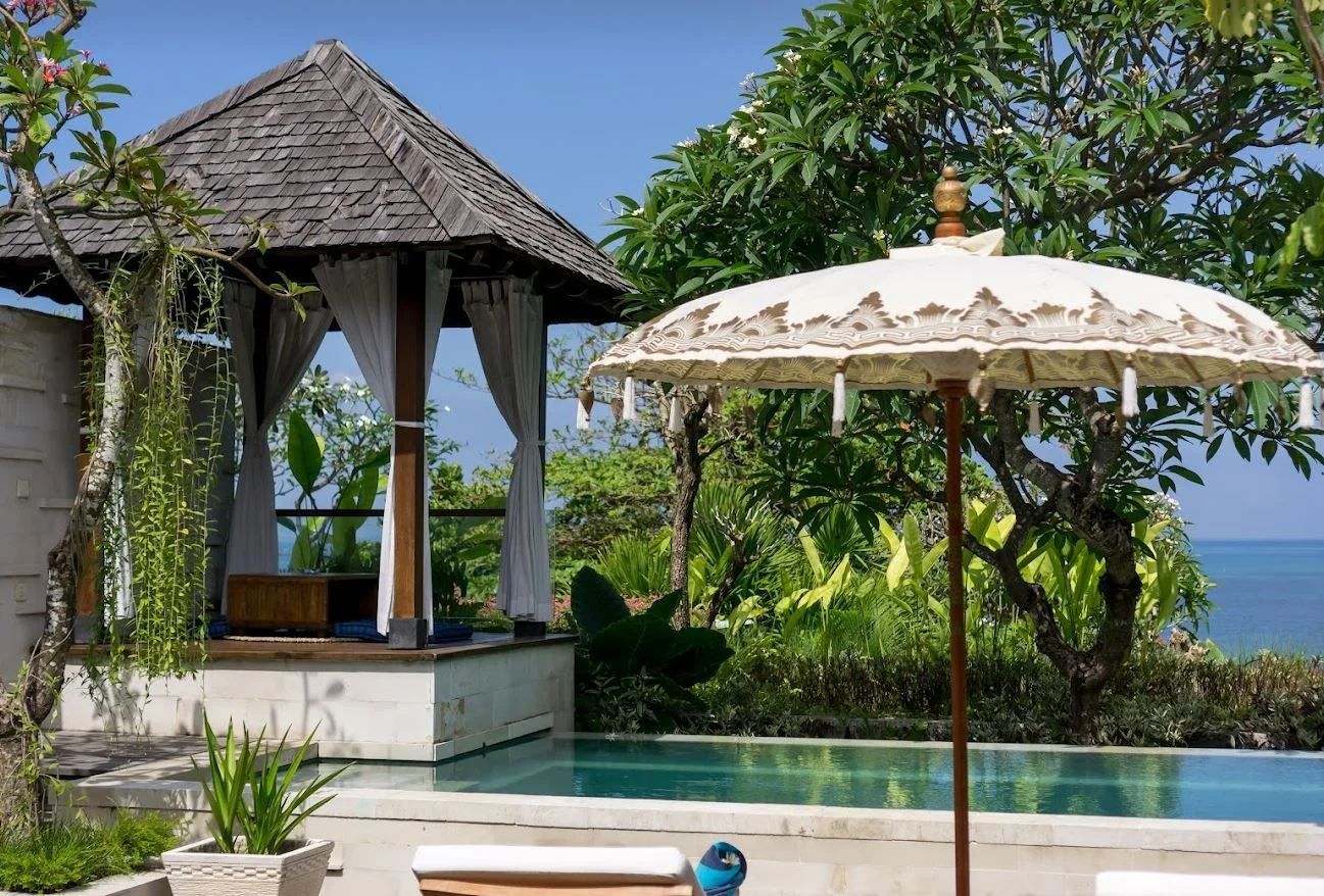 2-Bedroom Beachfront Villa with Private Infinity Pool — image 5