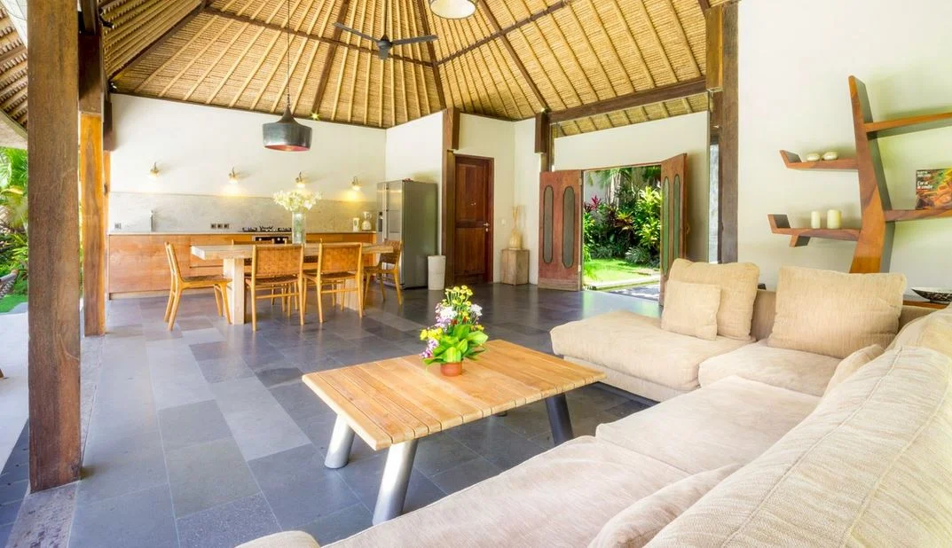 Tropical 2-Bedroom Villa with Private Pool in Uluwatu — image 19