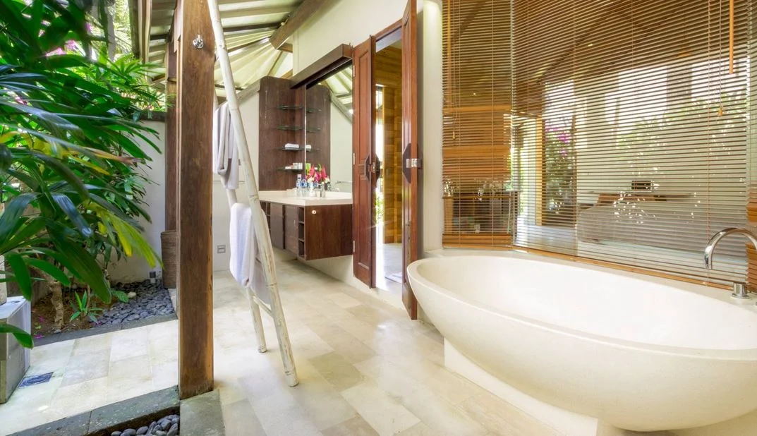 Tropical 2-Bedroom Villa with Private Pool in Uluwatu — image 11