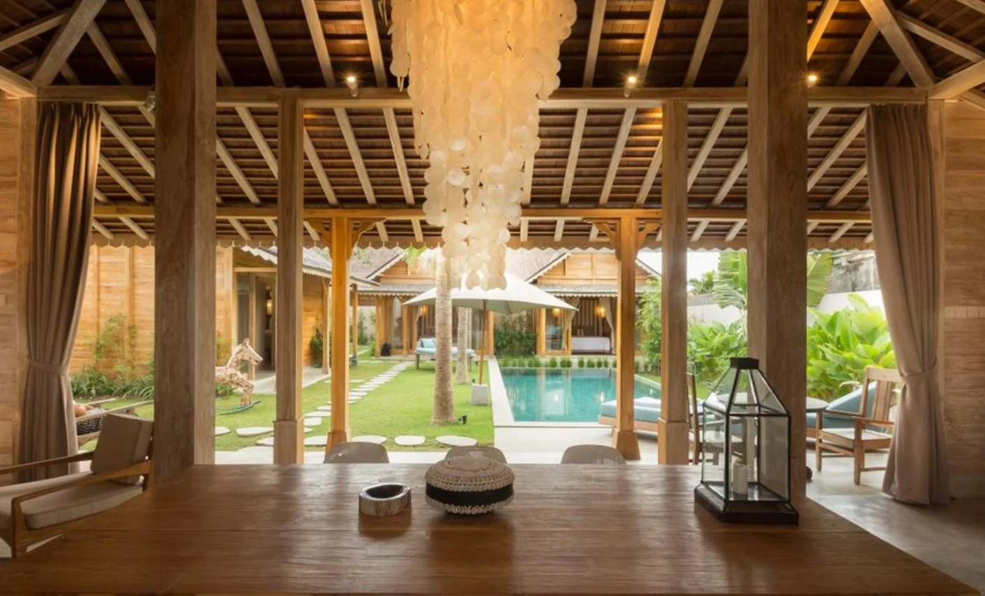 Tropical 6BR Villa Retreat in Kerobokan — image 16
