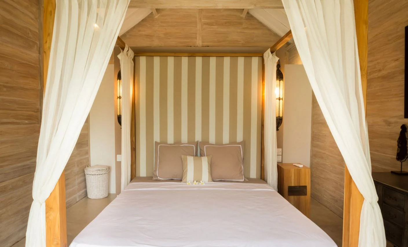 Tropical 6BR Villa Retreat in Kerobokan — image 8