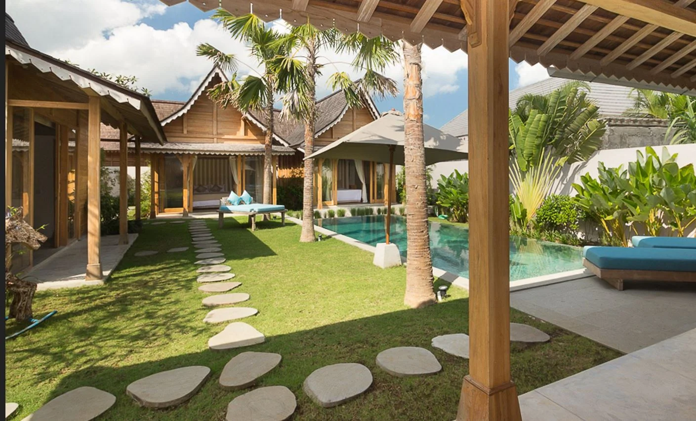 Tropical 6BR Villa Retreat in Kerobokan — image 6
