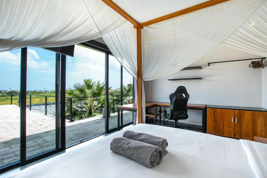 4BR Modern Luxury Villa in Canggu – A Symphony of Style, Comfort & Balinese Elegance — image 18