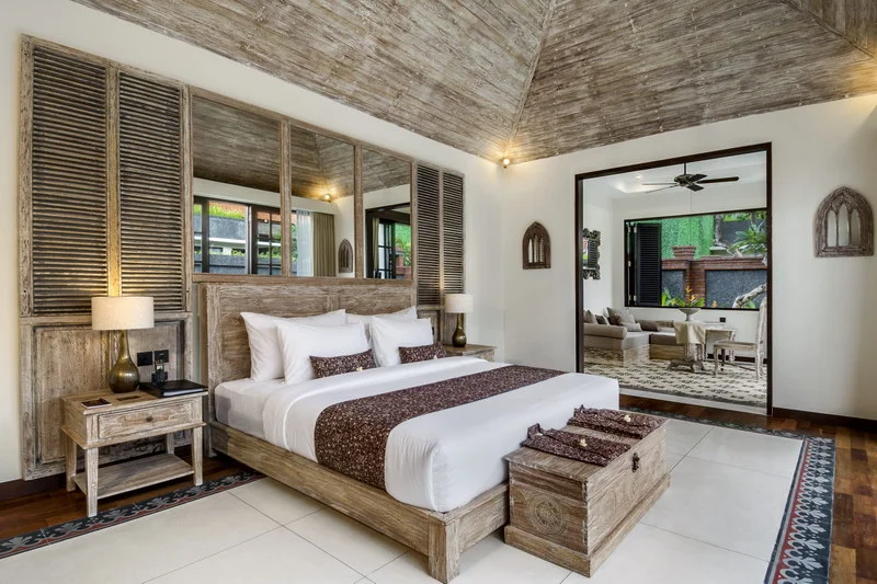 Romantic 1-Bedroom Villa with Private Pool & Jacuzzi – Umalas, Bali — image 5