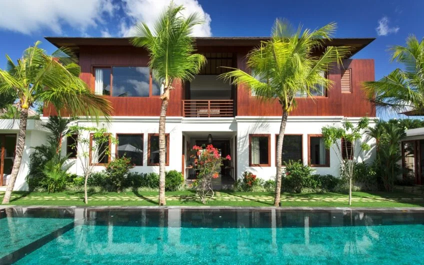 Luxurious 12-Bedroom Villa Estate in the Heart of Seminyak — image 14