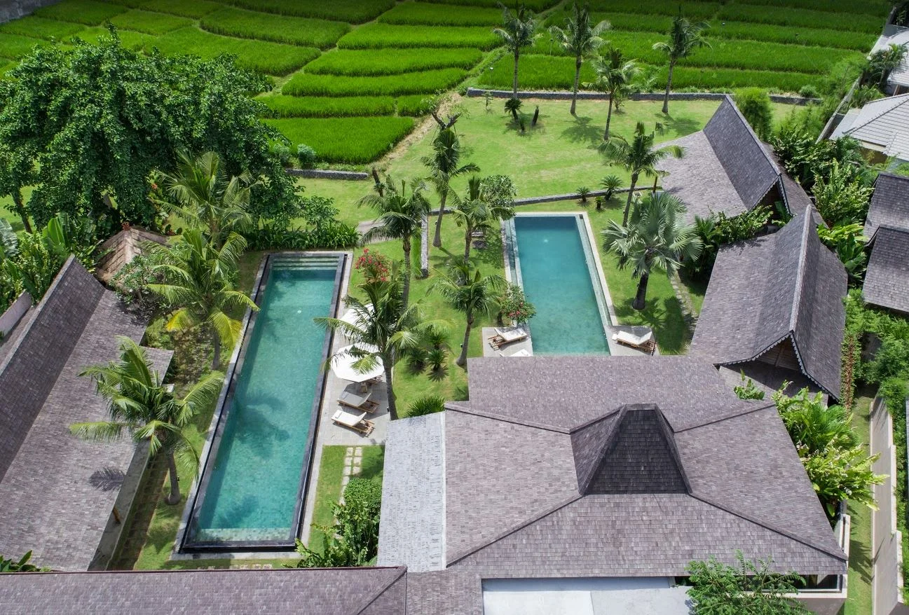 Villa Kerobokan BVI44392 – Luxury 6 to 8-Bedroom Villa Complex with Traditional Balinese Charm in Kerobokan