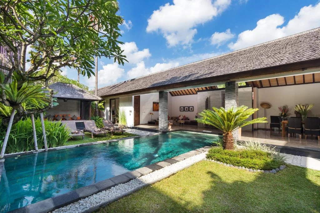 Stylish 3BR Villa with Pool in Trendy Petitenget, Seminyak — image 6