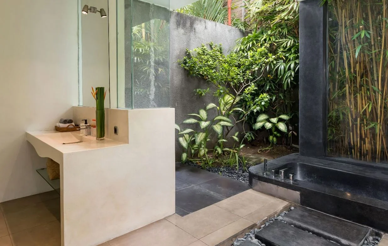 Seminyak Paradise – 2BR Tropical Villa with Private Pool near Eat Street — image 16