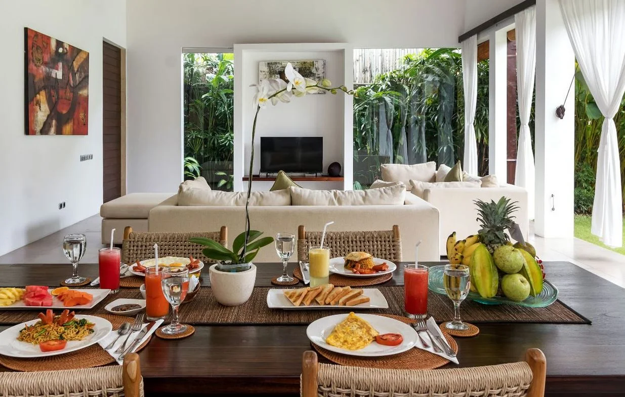 Seminyak Paradise – 2BR Tropical Villa with Private Pool near Eat Street — image 13