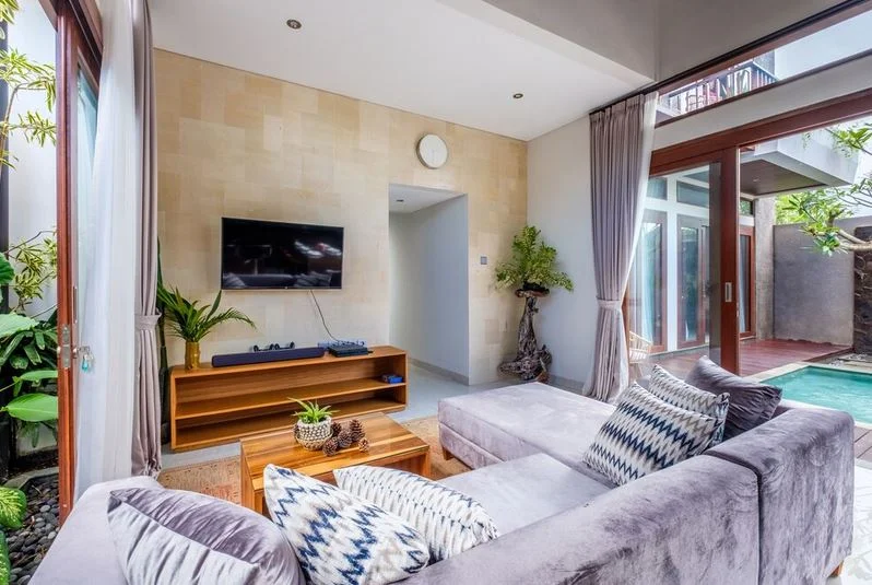 Villa & Spa Jimbaran – 3BR Eco-Chic Retreat with Private Pool & Tropical Vibes — image 12